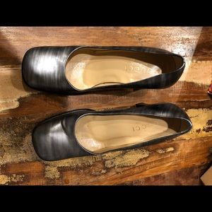 Gucci heels 6B